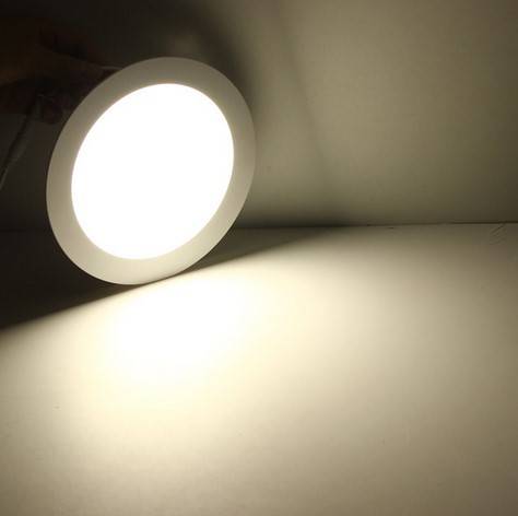 Downlight LED circular empotrable 6W - Corte Ø 110 mm - 5 años de garantía (2)