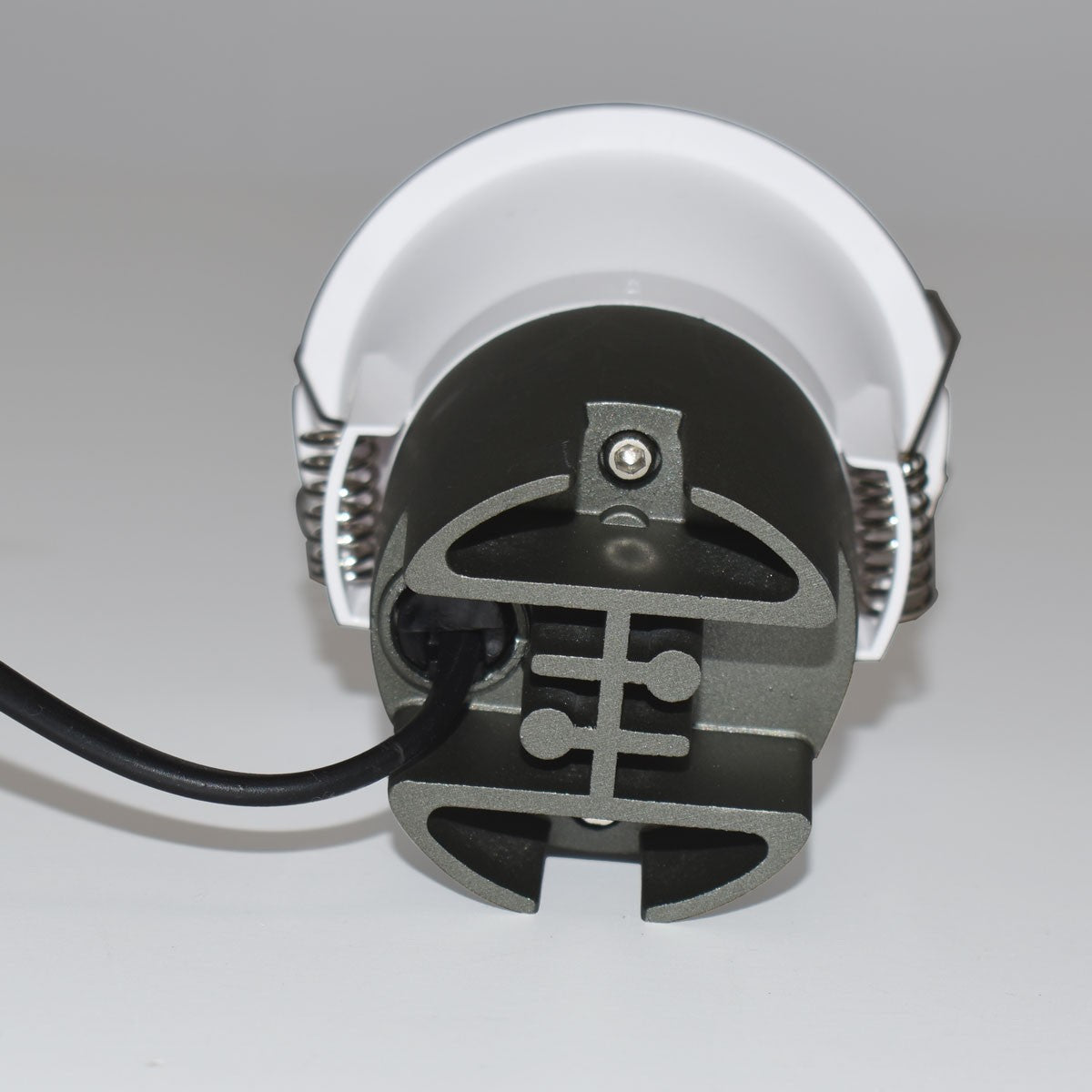 Foco LED empotrable 6W "KOPPA"- Óptica 15º - Corte Ø 65mm - Bajo UGR (4)