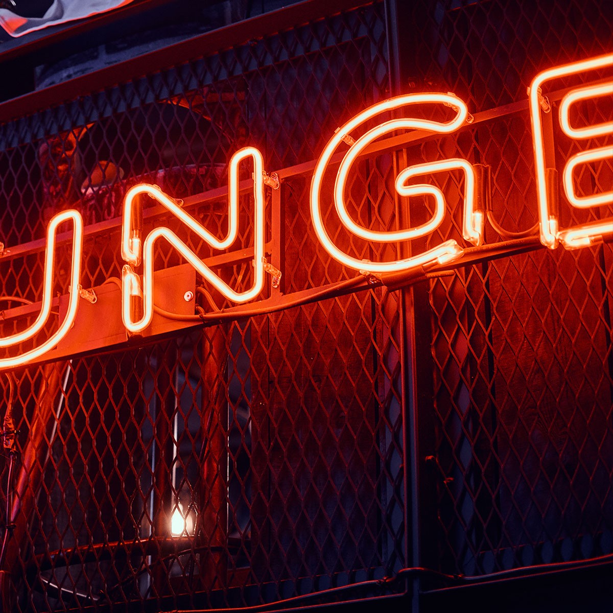 Neón LED flexible 24V DC - 4x10mm - 5 metros - Kit completo - IP67 - 11W/m - Curvatura lateral (4)